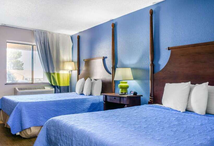 هتل Rodeway Inn Near Ft Huachuca