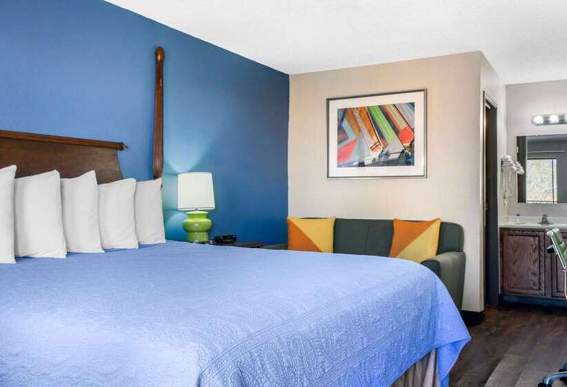 هتل Rodeway Inn Near Ft Huachuca
