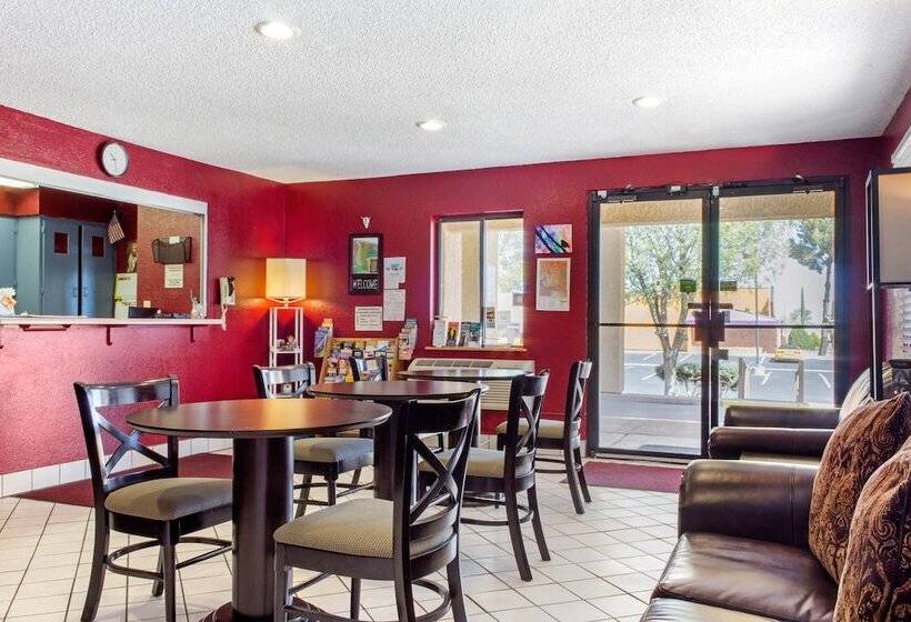 هتل Rodeway Inn Near Ft Huachuca