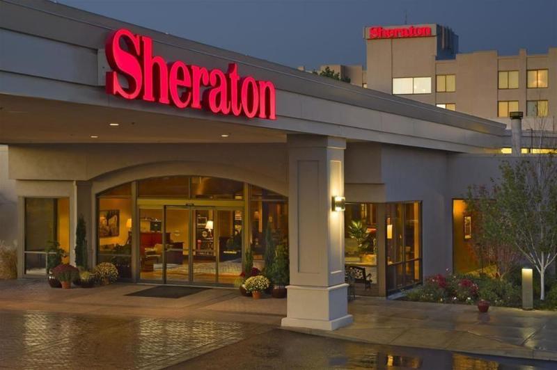هتل Sheraton Portland Airport