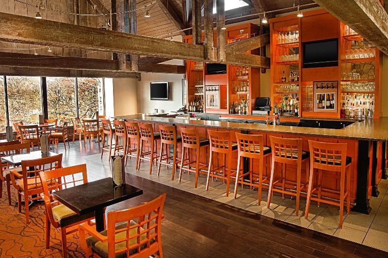 酒店 Sheraton Westport Lakeside Chalet