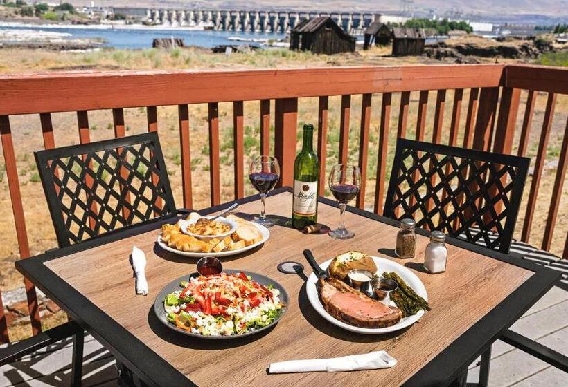 Columbia River Hotel, Ascend Hotel Collection