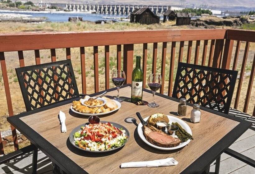 Columbia River Hotel, Ascend Hotel Collection