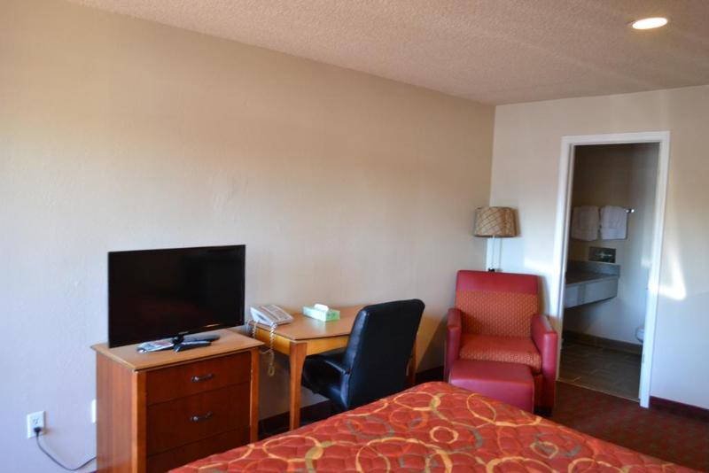 هتل Skyway Inn  Seatac