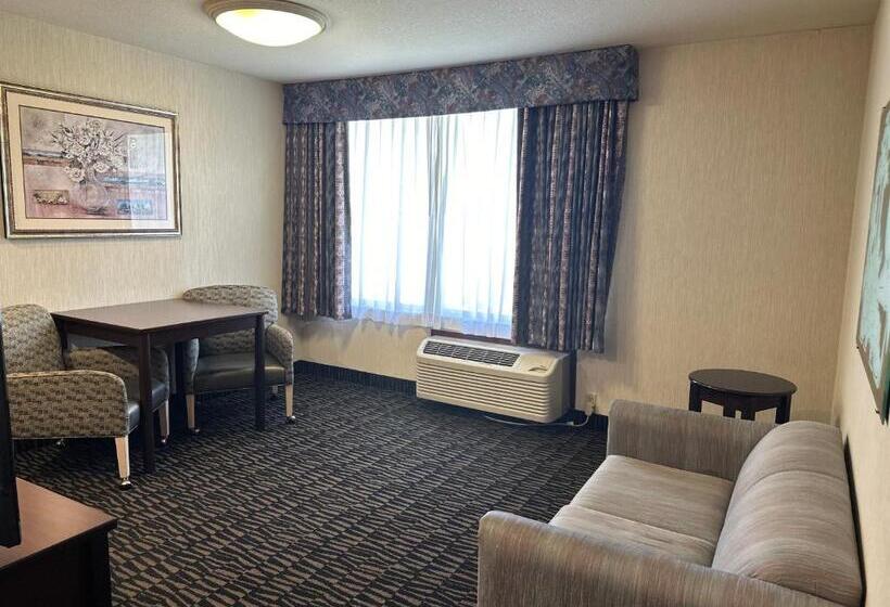 هتل Sojourn Suites Portland Airport