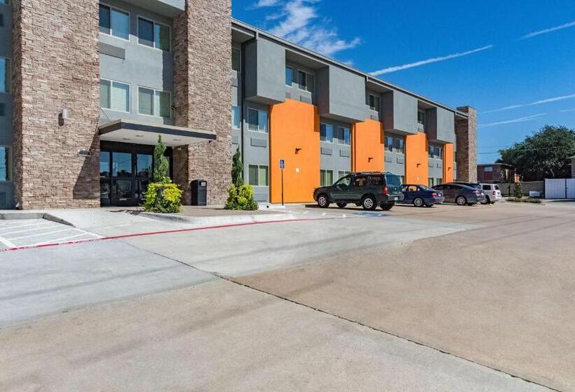 هتل Quality Inn & Suites Plano East   Richardson