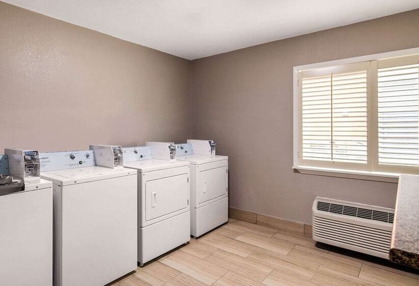 هتل Quality Inn & Suites Plano East   Richardson