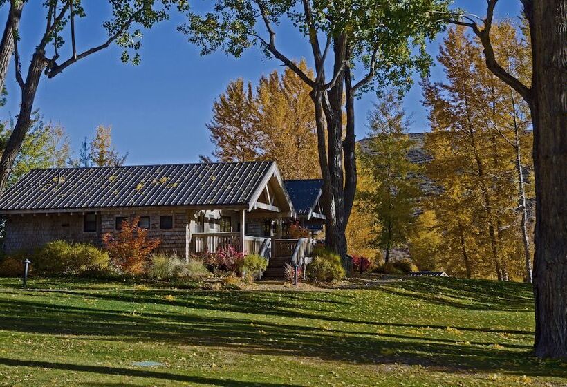 هتل Sun Mountain Lodge
