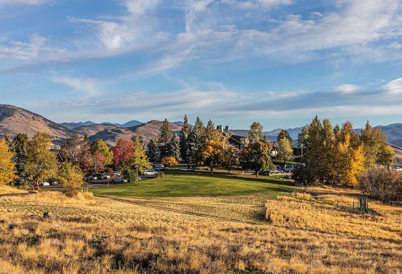 هتل Sun Mountain Lodge