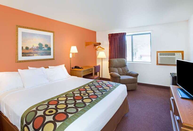 فندق Super 8 By Wyndham Aberdeen East