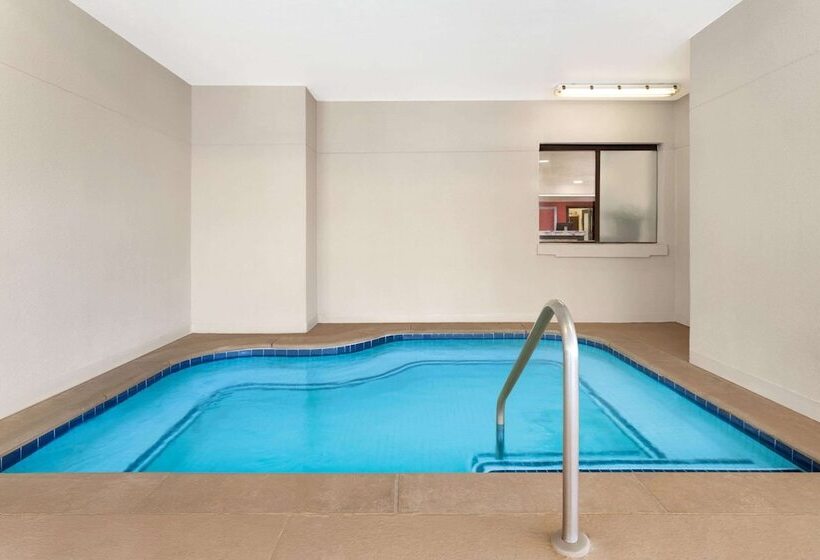 فندق Luxe Studios