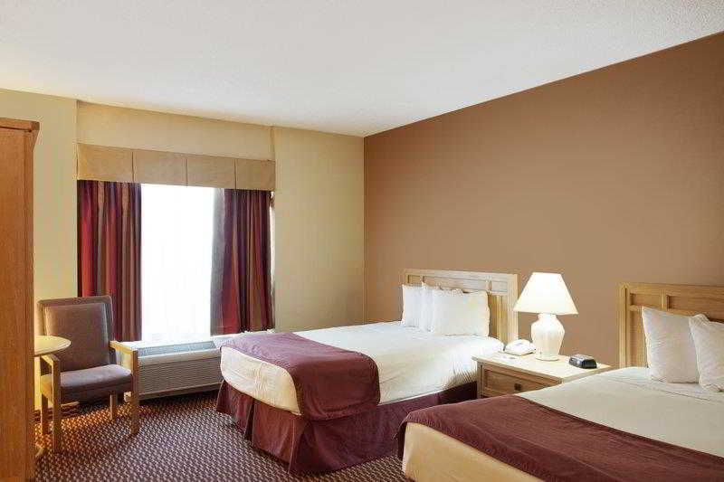 فندق Surestay Plus  By Best Western Syracuse Airport