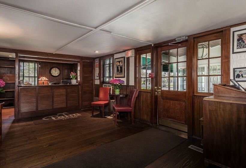 Отель The Huntting Inn