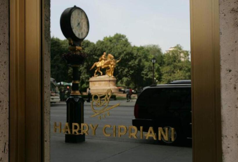 Fotos del hotel The Sherry Netherland:  10