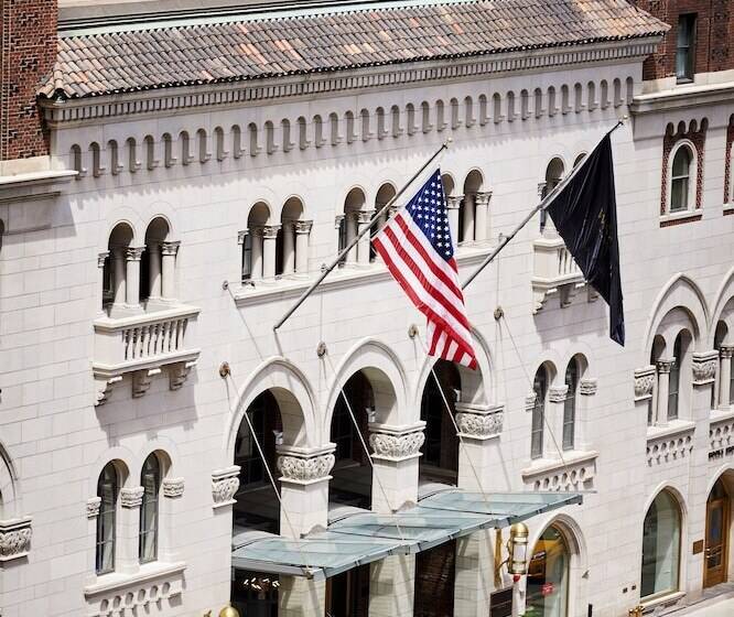 هتل Warwick Allerton Chicago