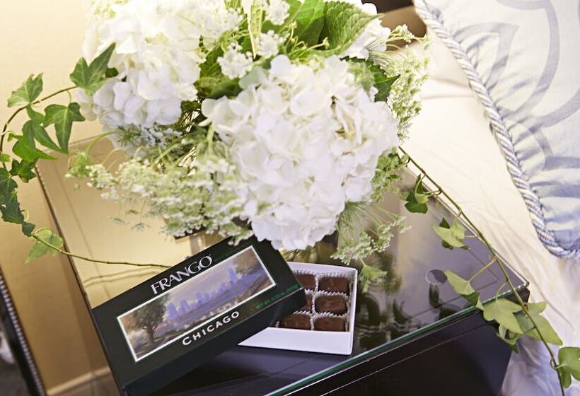 هتل Warwick Allerton Chicago