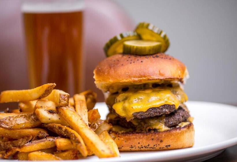 فندق Winstonsalem Marriott