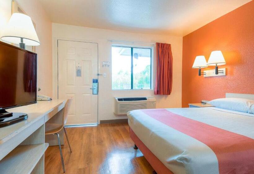 Motel 6el Cajon, Ca  San Diego