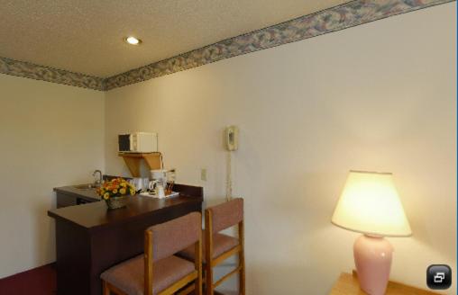 מוטל Americas Best Value Inn & Suites International Falls