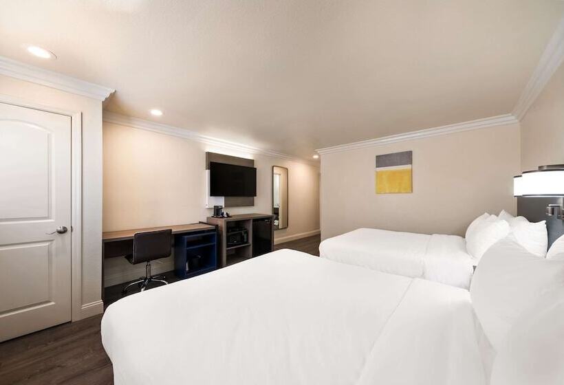 فندق على الطريق Comfort Inn Gilroy