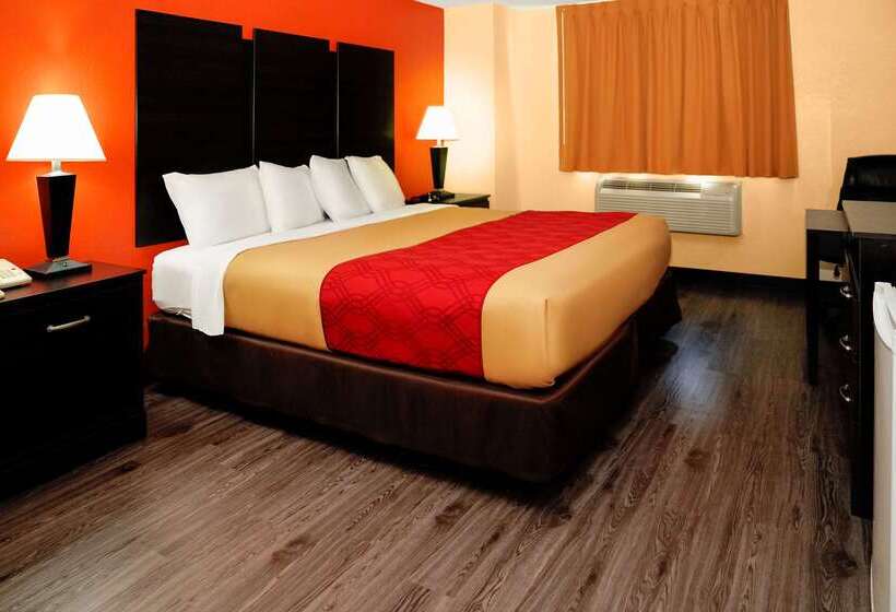 فندق على الطريق Econo Lodge