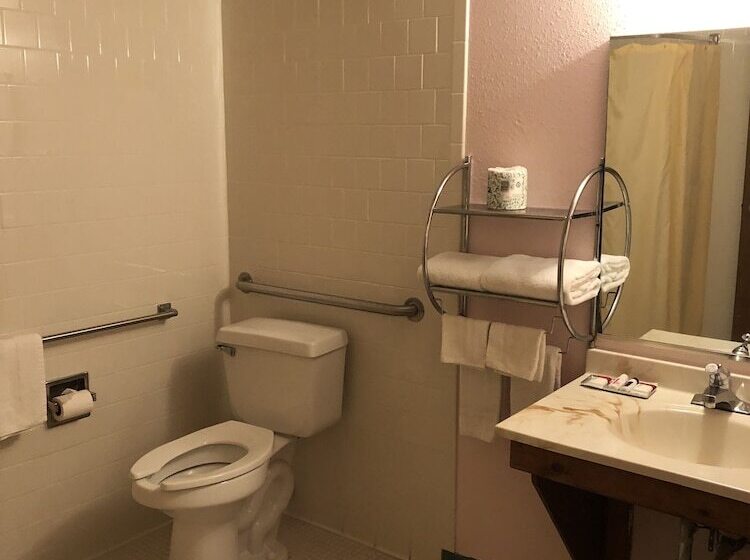 مُتل Executive Inn