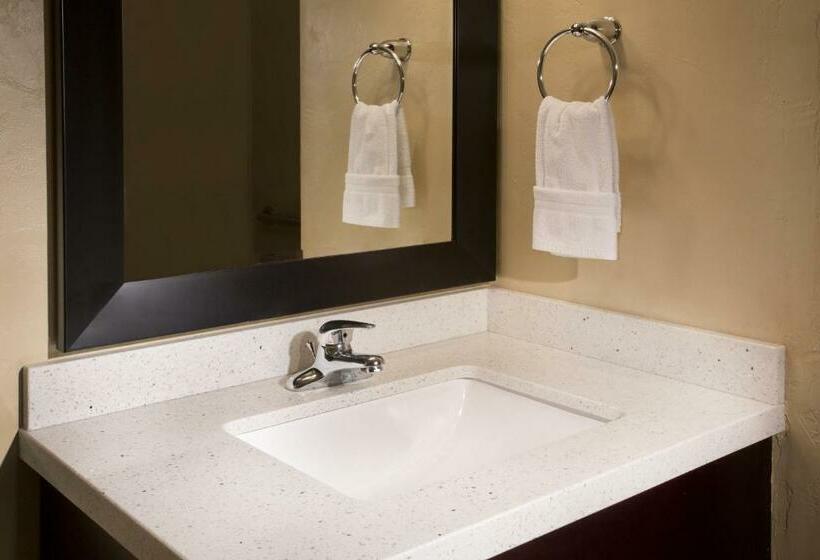 מוטל Red Lion Inn & Suites Federal Way