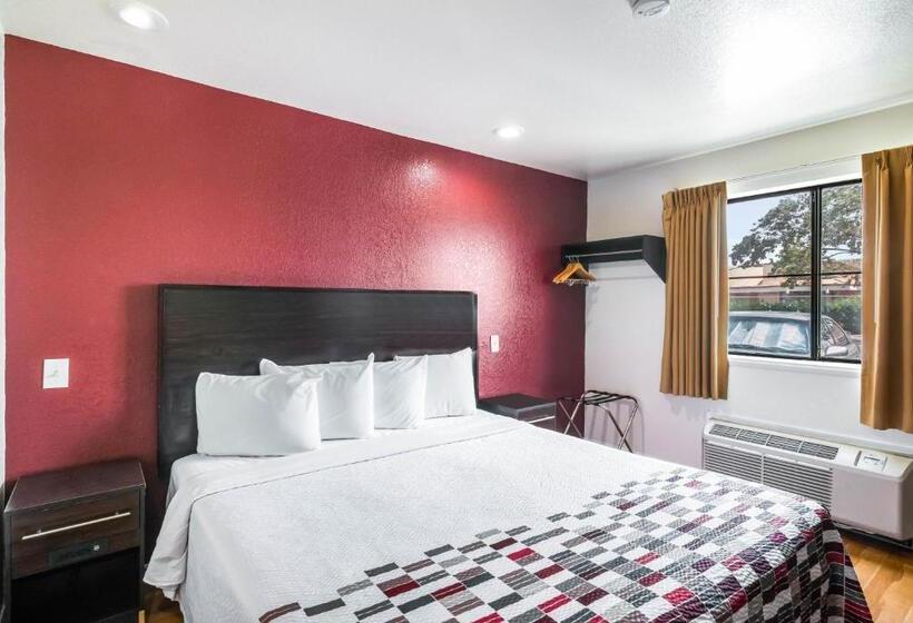مُتل Red Roof Inn Palmdale  Lancaster