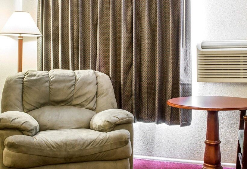 モーテル Rodeway Inn Winslow I40