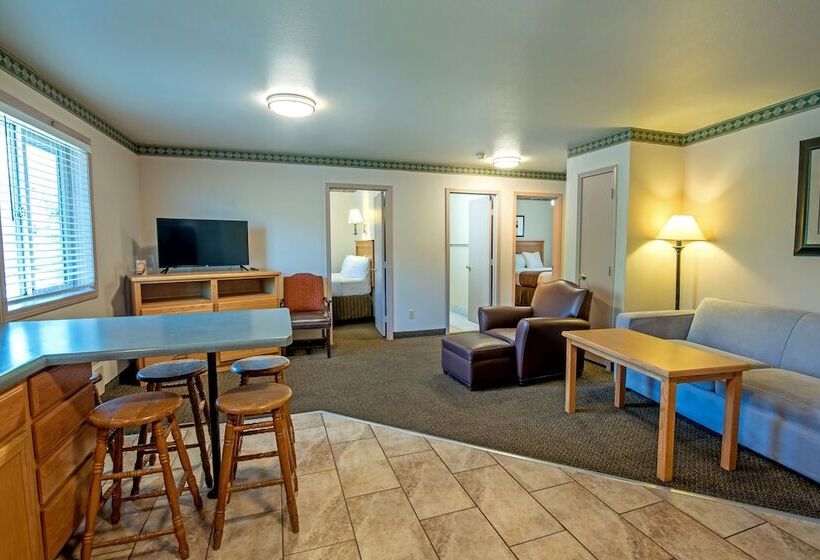 モーテル Silver Spruce Inn