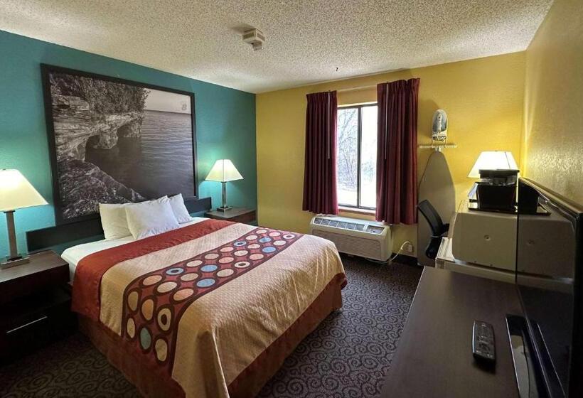 مُتل Super 8 By Wyndham Appleton