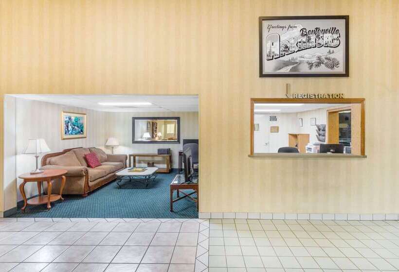 Motel Super 8 By Wyndham Bentonville