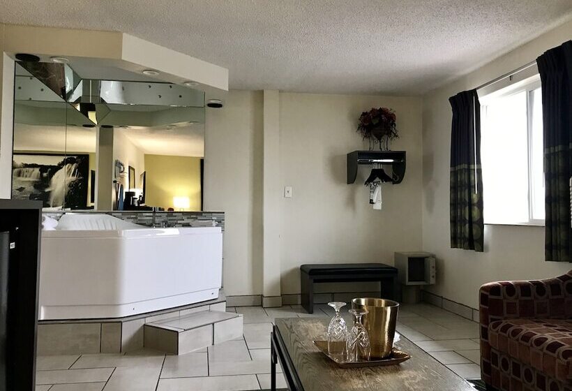 汽车旅馆  Super 8 By Wyndham Independence Kansas City