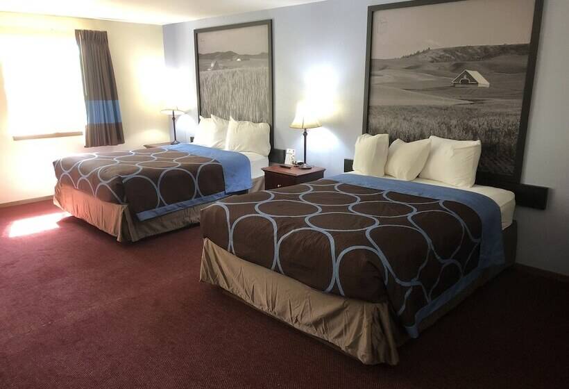 فندق على الطريق Super 8 By Wyndham Lewiston