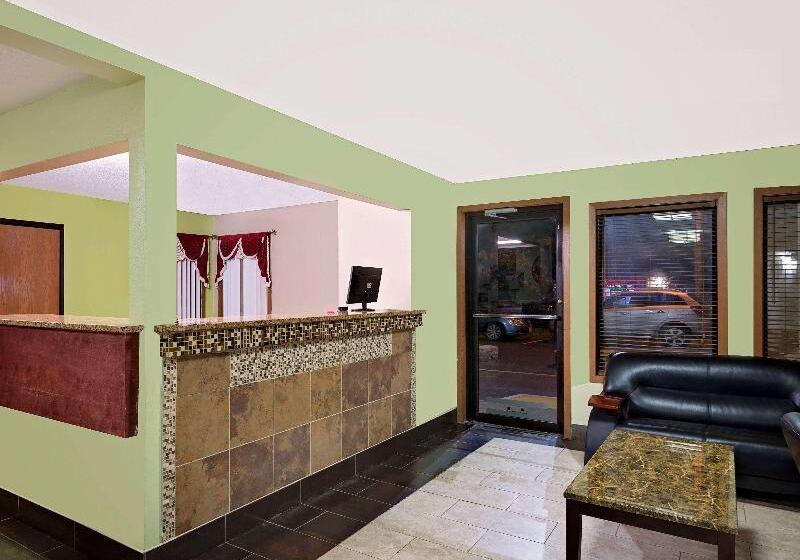מוטל Super 8 By Wyndham Muncie/ball St. College Area
