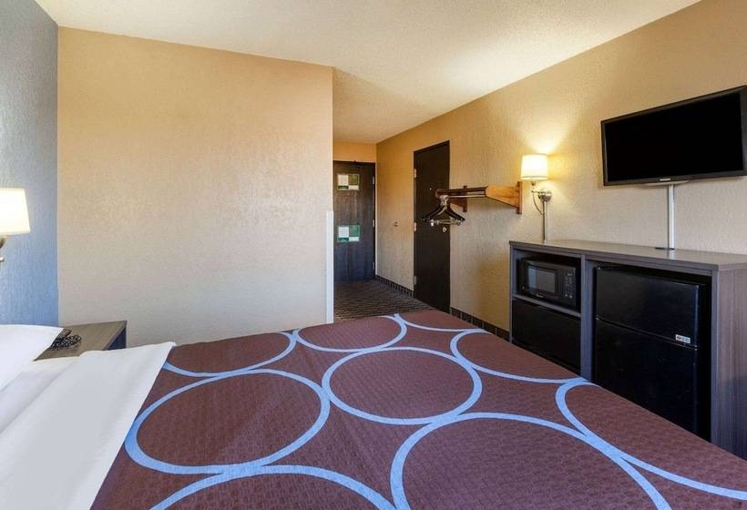 מוטל Super 8 By Wyndham Roseville/detroit Area