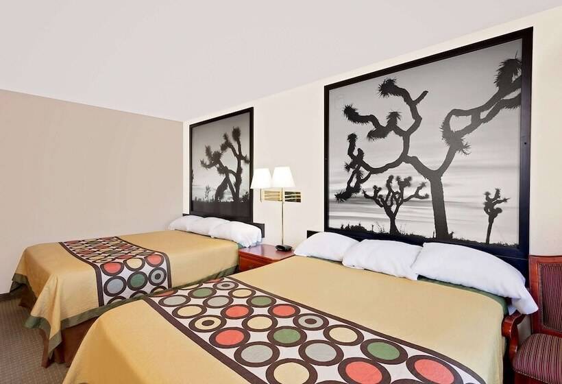 汽车旅馆  Super 8 By Wyndham Yucca Val/joshua Tree Nat Pk Area