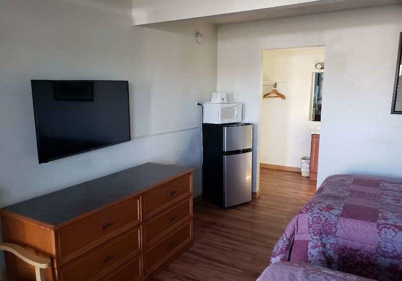 هتل Americas Best Value Inn Greeley