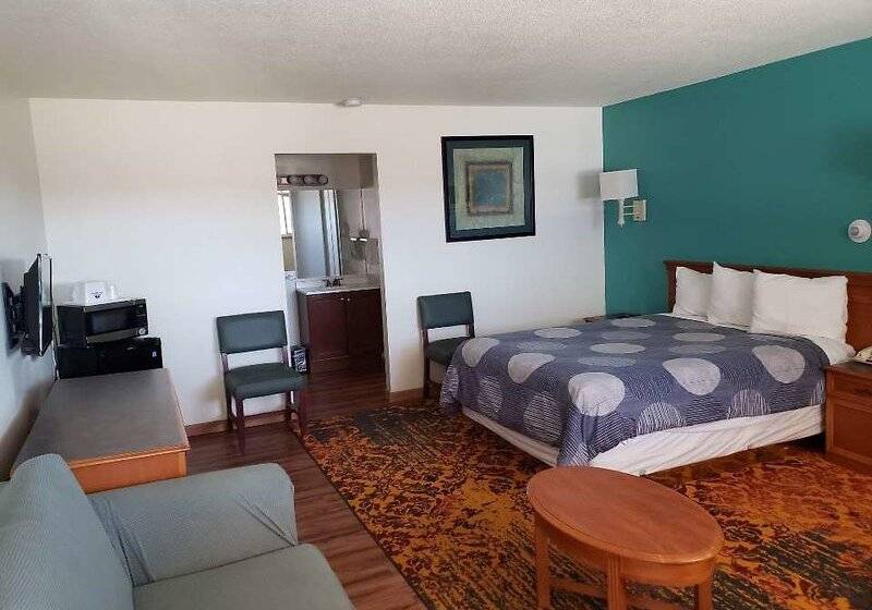 هتل Americas Best Value Inn Greeley