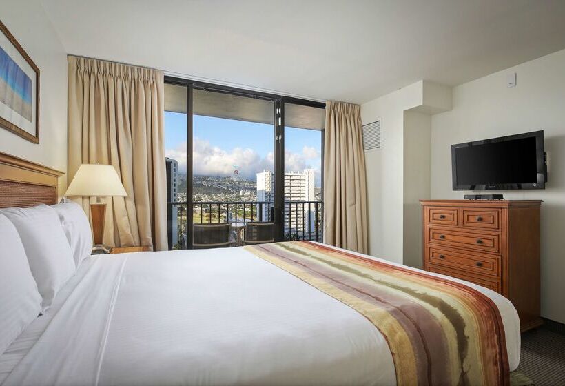 בית מלון כפרי Aston Waikiki Sunset