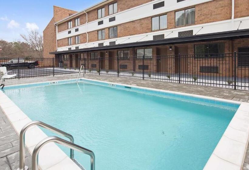 هتل Best Western Atlantamarietta Ballpark