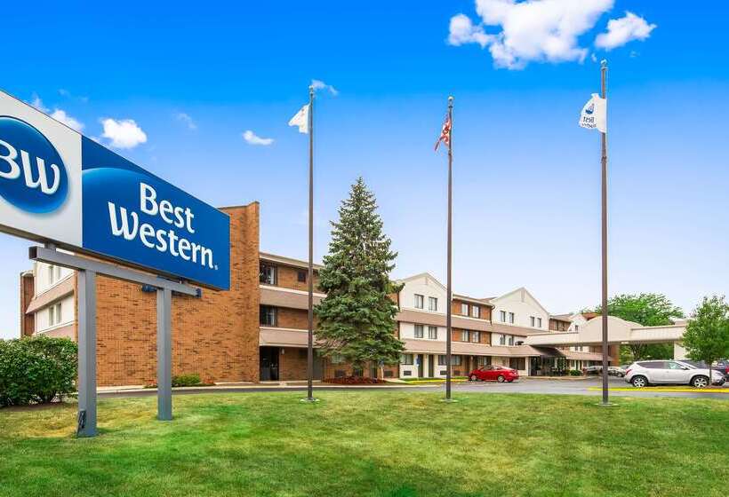 בית מלון כפרי Best Western Naperville Inn
