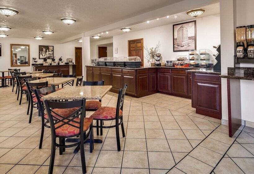 هتل Best Western Plus Ahtanum Inn