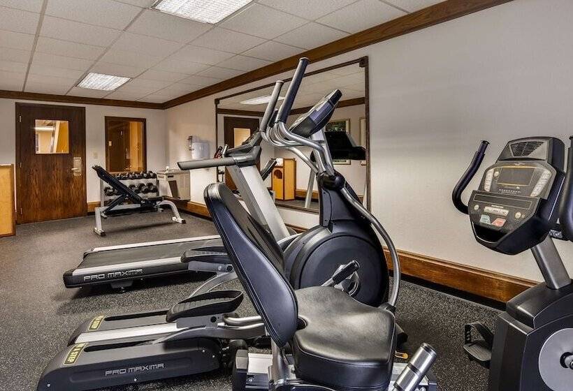 هتل Best Western Plus Ahtanum Inn