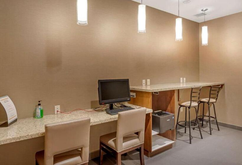 هتل Comfort Suites St George  University Area
