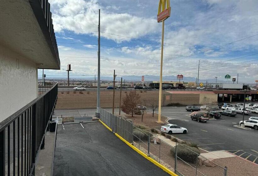 Hotel Days Inn By Wyndham El Paso Airport East