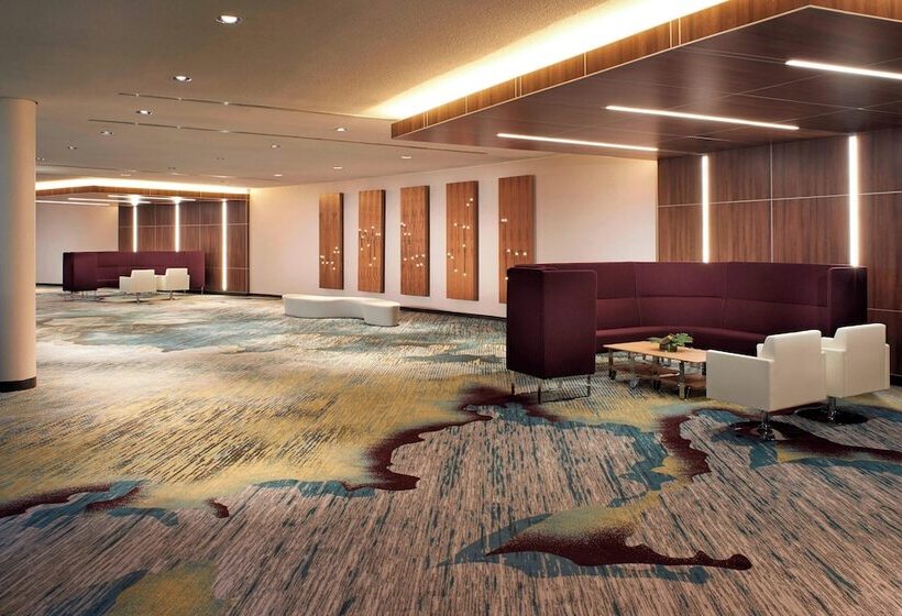هتل Detroit Marriott At The Renaissance Center