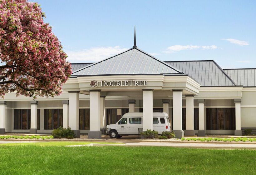 בית מלון כפרי Doubletree By Hilton  Detroit  Novi