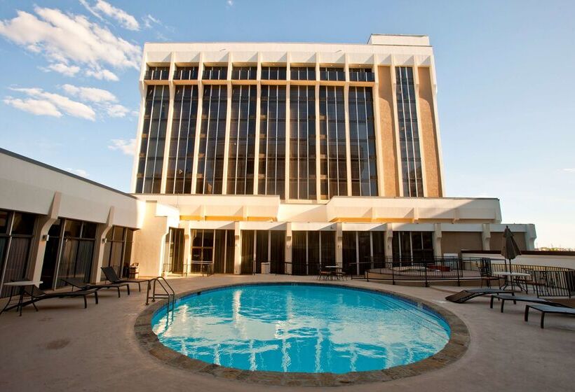 هتل Midland Plaza