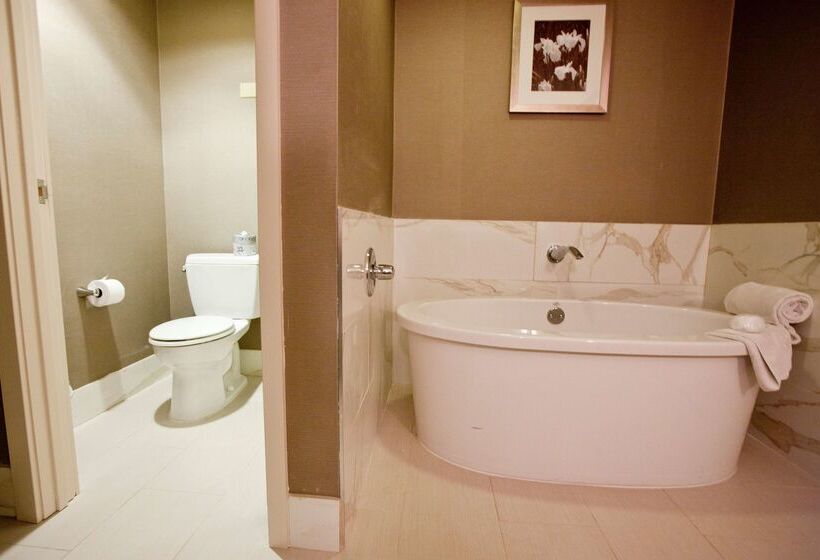 هتل Midland Plaza